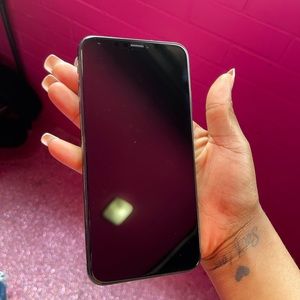 IPHONE XS MAX